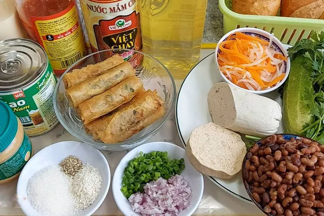 2 cách làm bánh mì pate chay và mặn tiện lợi ai cũng thích thú, ăn ngon say mê