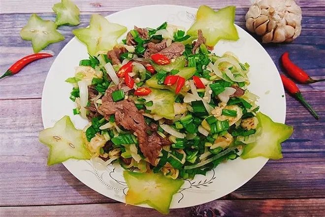 Cách làm bò tái chanh, hàu và salad cá tái chanh ngon chuẩn không tanh