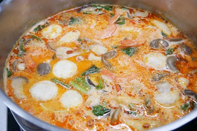 Tomyum – Món ăn hấp dẫn, đặc sắc mang đậm phong cách ẩm thực truyền thống Thái Lan