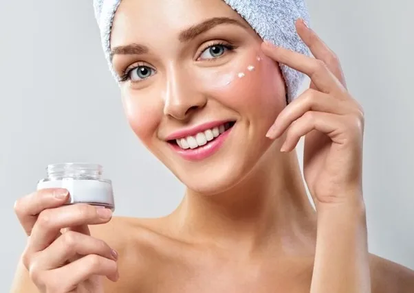 Viên uống trắng da Collagen: Công dụng, thành phần và cách sử dụng